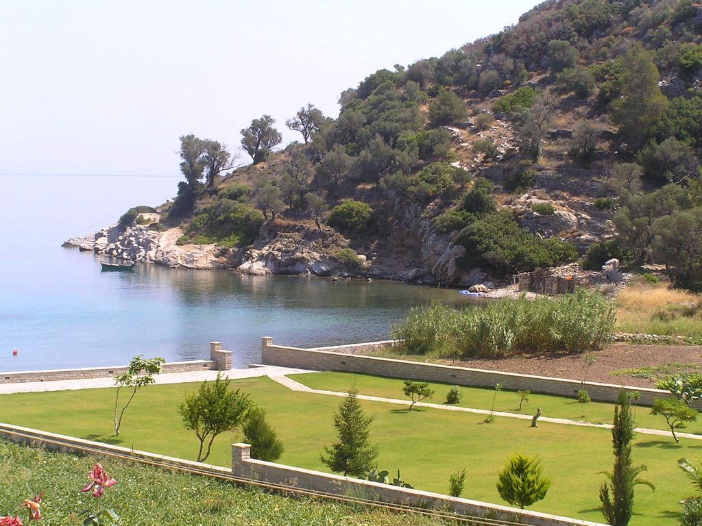 Villa Glyfos Kerveli Rum bild