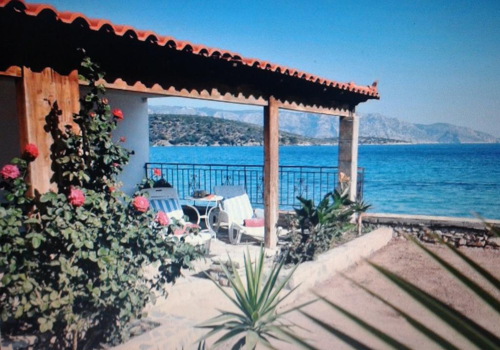 Villa Glyfos Kerveli Rum bild